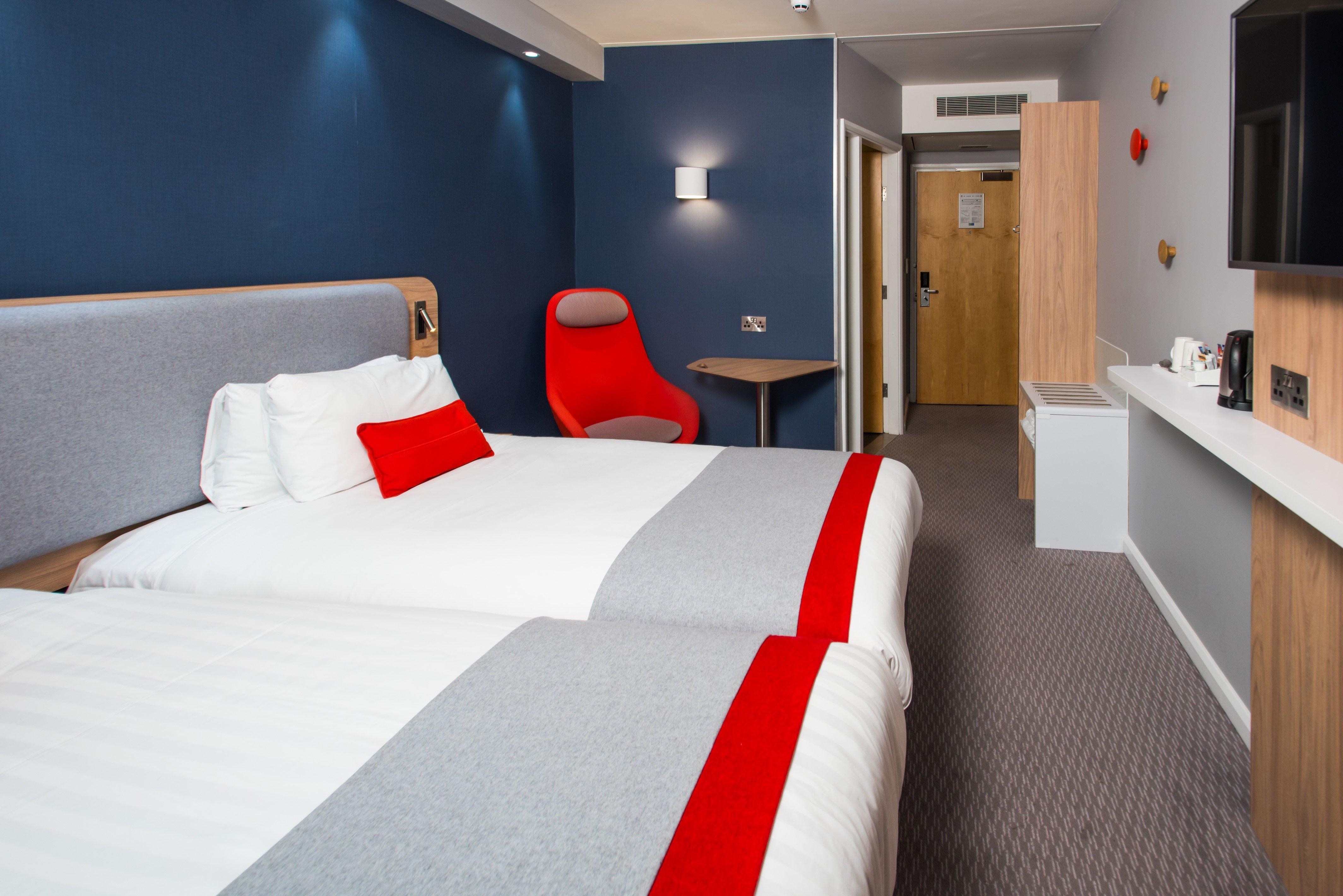 Holiday Inn Express Leeds City Centre - Armouries By Ihg Exterior photo
