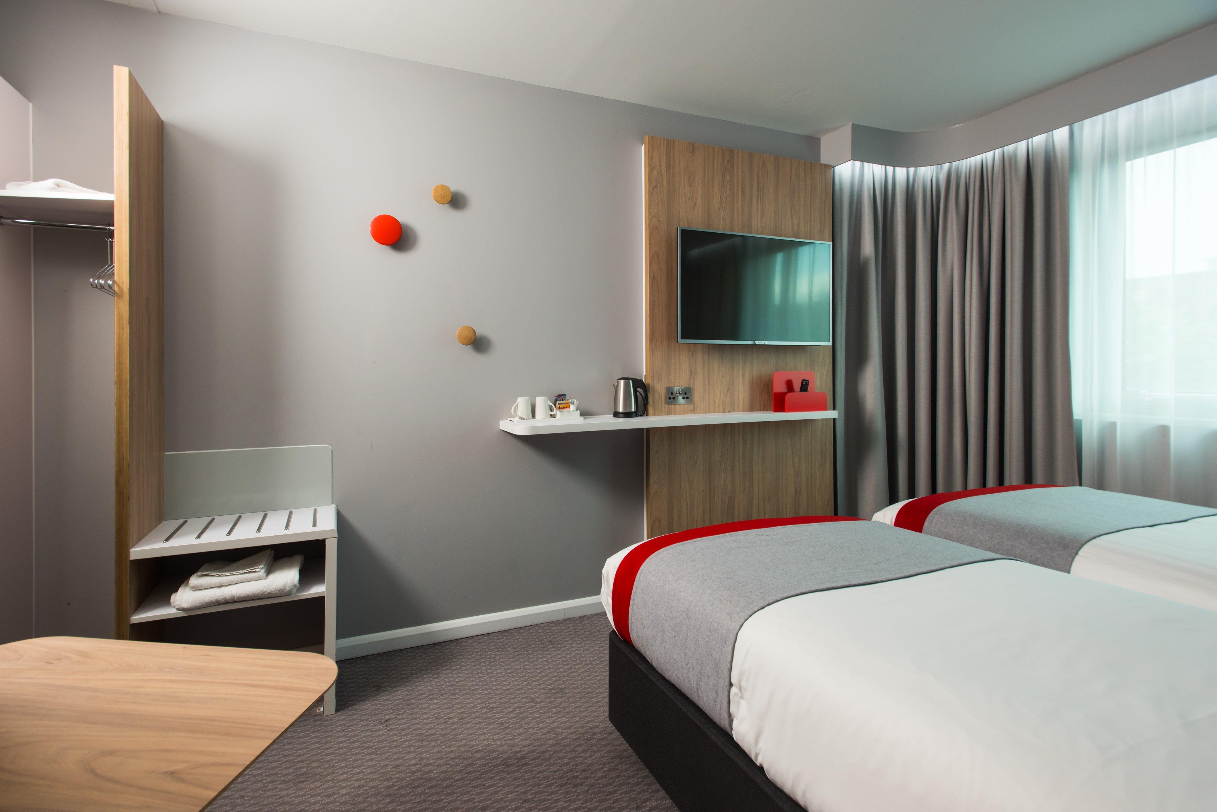 Holiday Inn Express Leeds City Centre - Armouries By Ihg Exterior photo