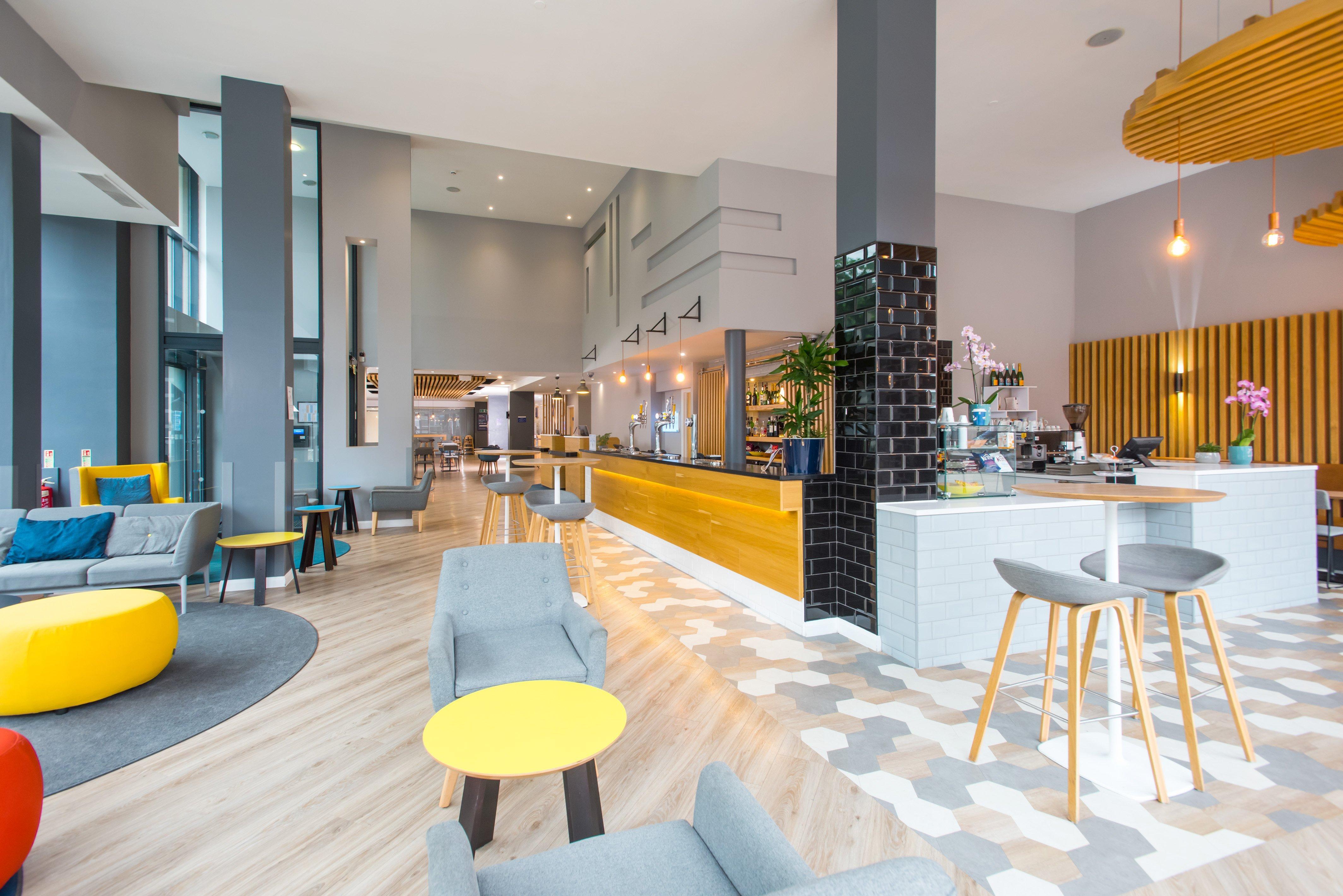 Holiday Inn Express Leeds City Centre - Armouries By Ihg Exterior photo