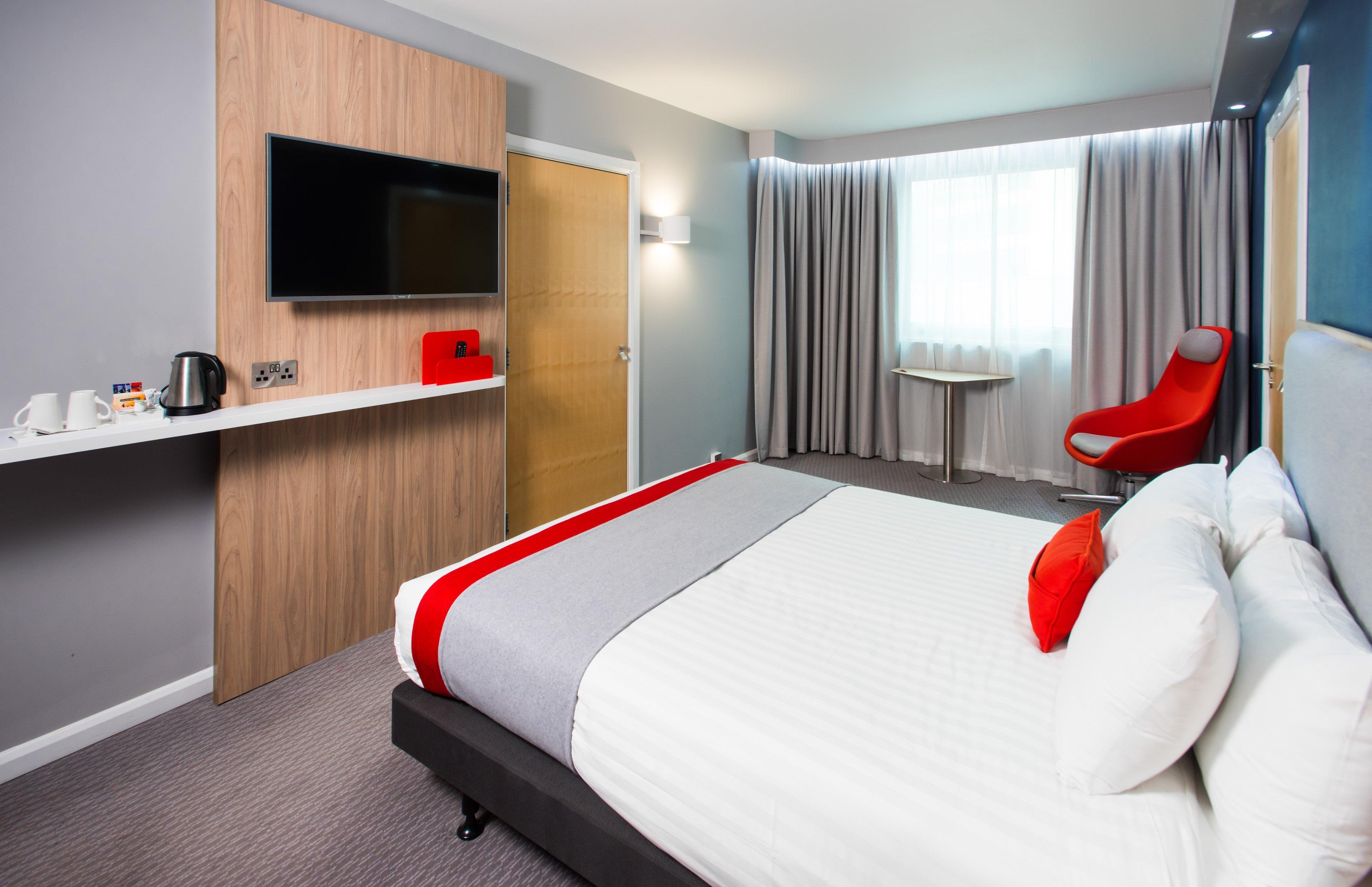 Holiday Inn Express Leeds City Centre - Armouries By Ihg Exterior photo