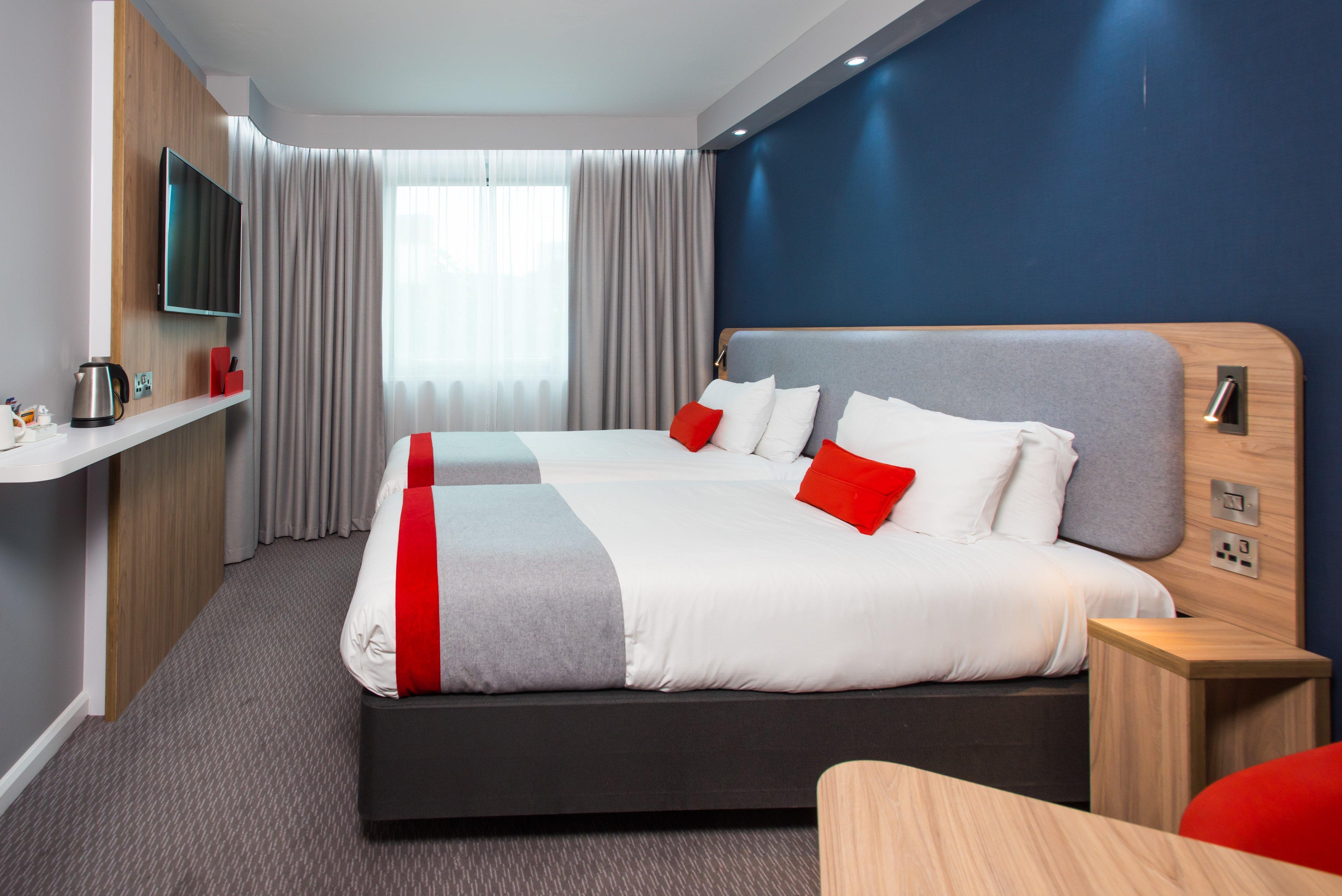 Holiday Inn Express Leeds City Centre - Armouries By Ihg Exterior photo