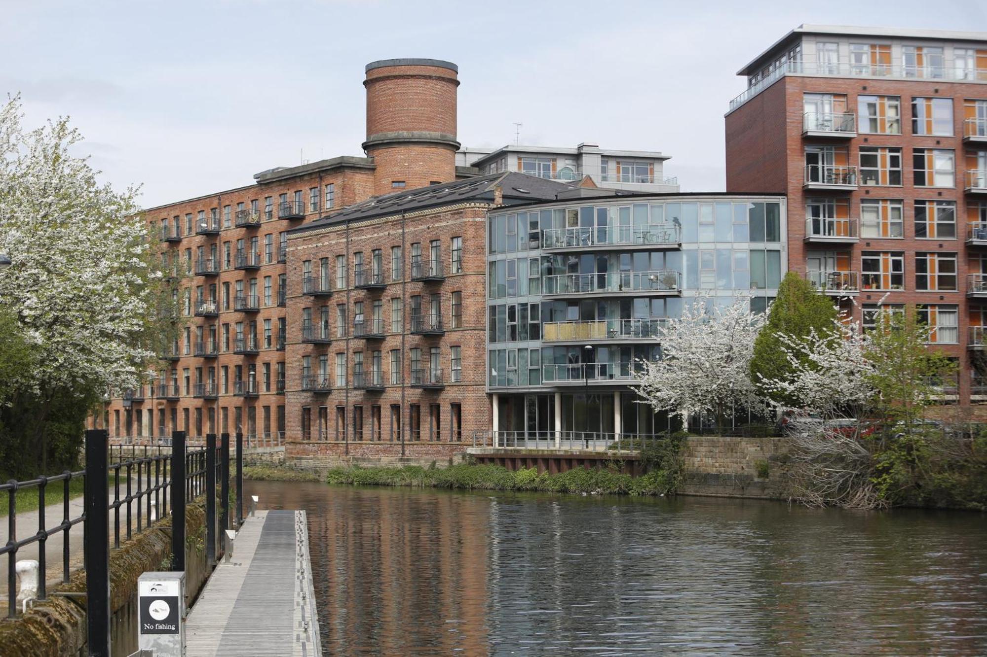 Holiday Inn Express Leeds City Centre - Armouries By Ihg Exterior photo